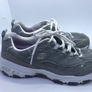 Women’s Skechers D’Lites Size 8 Gray Sneaker